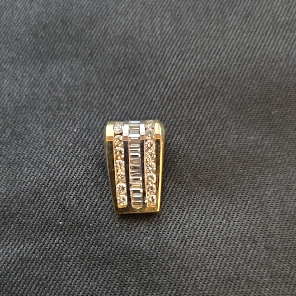 LADY'S VINTAGE 18K YELLOW GOLD NATURAL DIAMOND SLIDE ENHANCER PENDANT - Picture 7 of 15